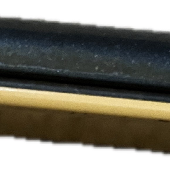 CHI Air Classic Tourmaline Ceramic 1" Flat Iron - Onyx Black - Picture 3 of 7